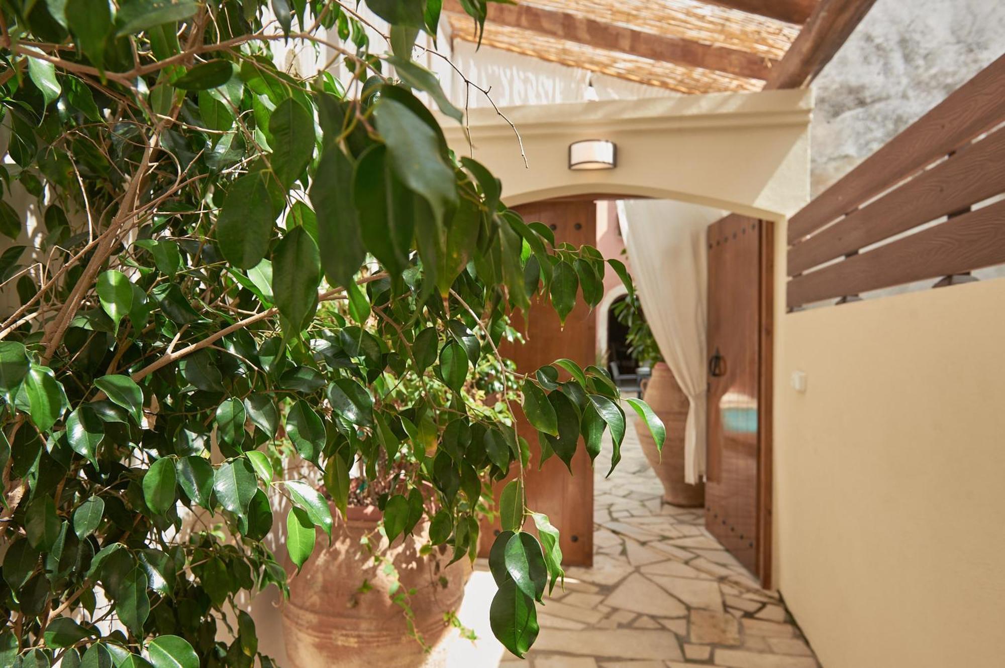 Stone Villa With Swimming Pool-Bbq! Melidhonion  ภายนอก รูปภาพ